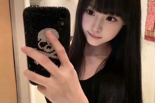 娱乐圈大瓜连环爆：韩红风波、买超新恋情、罗晋婚变猜测等六大热点事件全解析